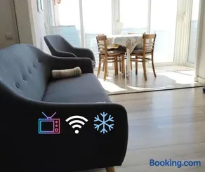 Grandpa Beach House - Image 2