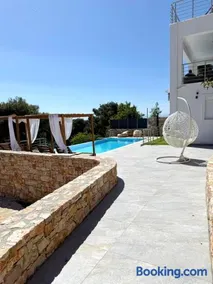 D & A Land luxury house - Image 3