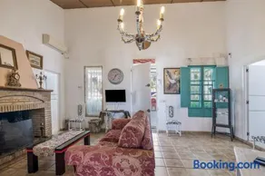 El Encanto - Image 4