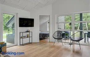 Three-Bedroom Holiday Home In Blavand - Image 4