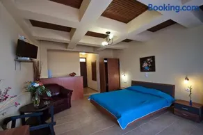 Seydnaya Apartments & Studios - Image 5