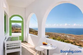Two Gods Santorini Premium Jacuzzi Sea View Suites - Image 2