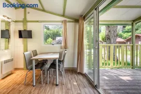 Chalet bois terrasse nature - Image 4