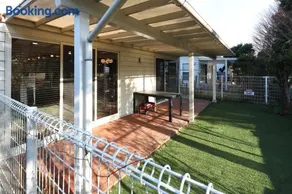 Johnson Villa - Image 1