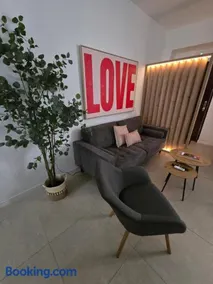 Apartamento Aftasi ,excelente ubicación con parking publico a 20 m - Image 3