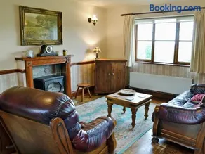 Woods Cottage - Image 2