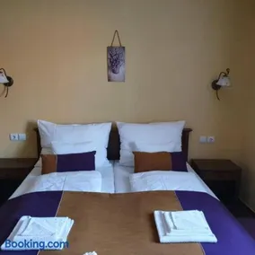 Thermália Vendégházak - Levendula Apartman - Image 5