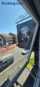 The Charles Dickens - Image 3