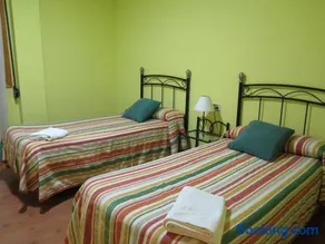 Hostal Gúdar - Image 4