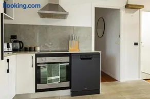Mooloolaba Beach Home - Image 5