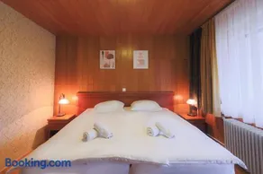 Papas Apartment - Image 2