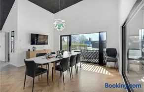 Picturesque Holiday Home in Børkop near Sea - Image 5