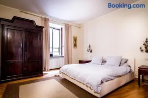 Cernobbio Town House - Image 2