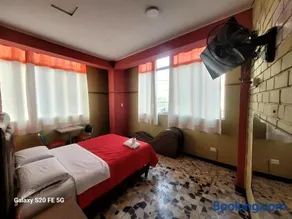 Las Estrellas Hostal - Image 2