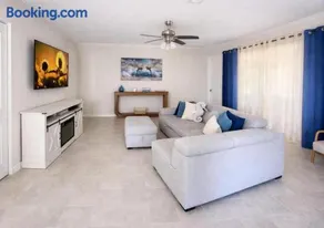 Waterfront Home with Kayaks Private Dock and Gulf Access Punta Gorda Isles - Image 2