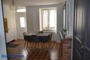 Agréable maison petit jardin à 7 minutes de Reims - Image 3
