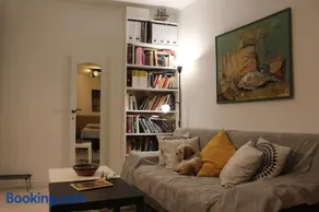 Street Garden Apartment - Image 3