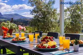Retiro campestre - Piscina privada - Vistas - BBQ - 12 invitados - 4 dorm - Parking gratis - Image 3