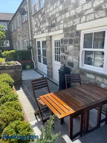 Cheerful 2 Bed Cottage with indoor fireplace - Image 3