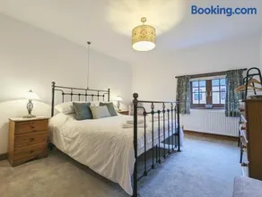 Strawberry Cottage Snettisham close RSPB and Wild Ken Hill - Crabpot Cottages Sheringham - Image 3