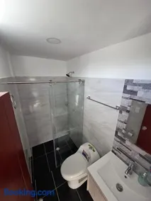 Apartamento familiar, tranquilo - Image 5