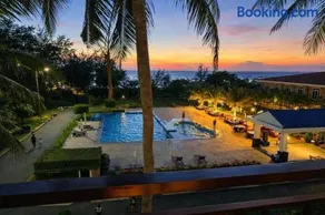 Bason Hotel Long Hải - Image 1