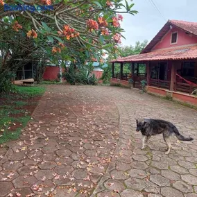 Casa de estadia, lazer e encontros - Image 1