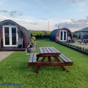 Nesswood Glamping Holiday Pods - Image 2