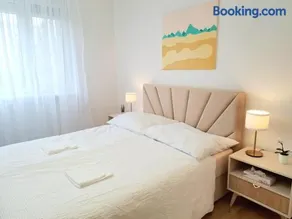 BEIGE Bed - Image 3