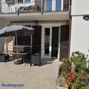 Mololocale in centro a Marcelli - Image 2
