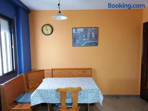 Apartamento para 6 personas en Barbastro - Image 4
