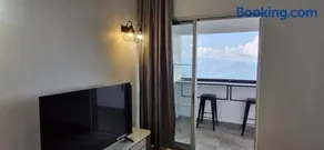B661 SilverparkResort -walk up - Image 2