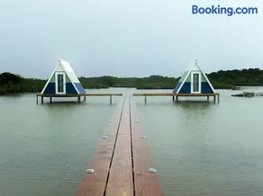 Beachfront Cabin - Image 2