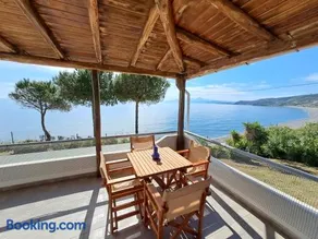 Beach House Kotrona - Image 1
