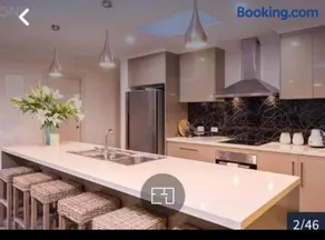 Euphoria House - Image 4