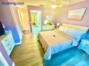 Lakeside Serenity Retreat  - Image 3