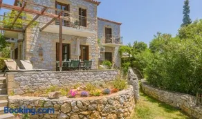 Anastasia Apartments - Image 2