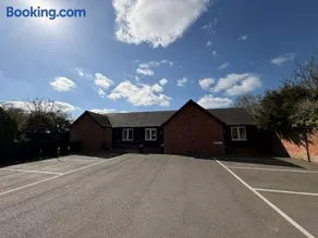 The Red Lion Bed and Breakfast - Image 1