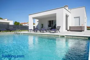 Villa Vallis - Image 1