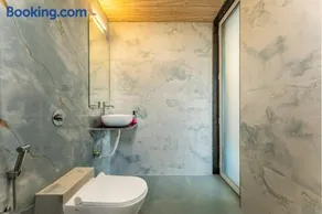 Luxe Stay's SHUBH VILLA 5BHK ENTIRE VILLA WITH PRIVATE POOL & BATHTUB - Image 3