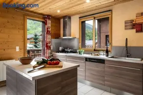 Chalet Snow Pearl - Image 1