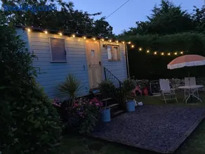 Shepherds Hut in the Hills - Nr. Mold - Image 1