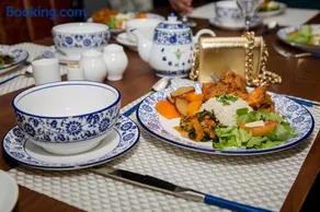 Nare Boutique Hotel - Image 2