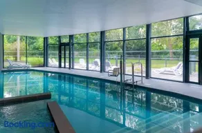 Maison 6 Personnes, Piscine Chauffée, Sauna, 6min du Centre de Pont-Aven - Image 3