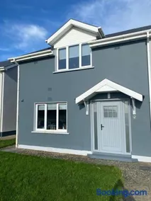 35 Atlantic View, Kilkee - Image 1