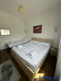 Vala Mar Residence Shima - Image 1