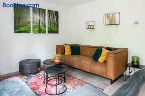 Grove Den I Heerlijk vakantiehuis met bosrijke tuin - Image 4