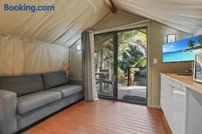 Seven Mile Beach Holiday Park - Image 5