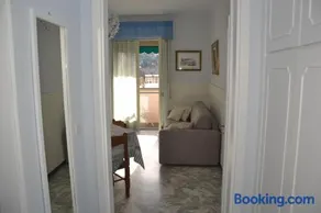 Studio Flat Tigullio & Garage - Image 4