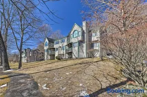 Next to Shawnee Mtn Ski Area: Inviting Condo! - Image 3